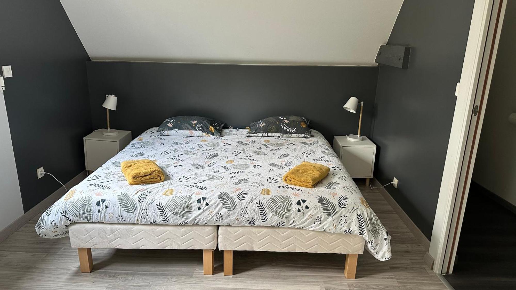 Sunset Family Guesthouse Mont Saint Michel Ceaux Luaran gambar